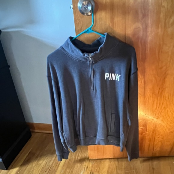 Half zip - Picture 2 of 2